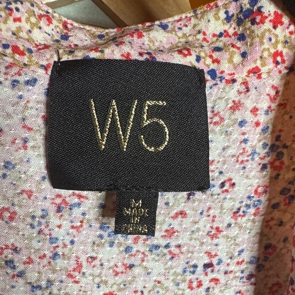 W5 Women's Dolman Sleeve Floral Print Blouse Size Medium - Picture 2 of 7